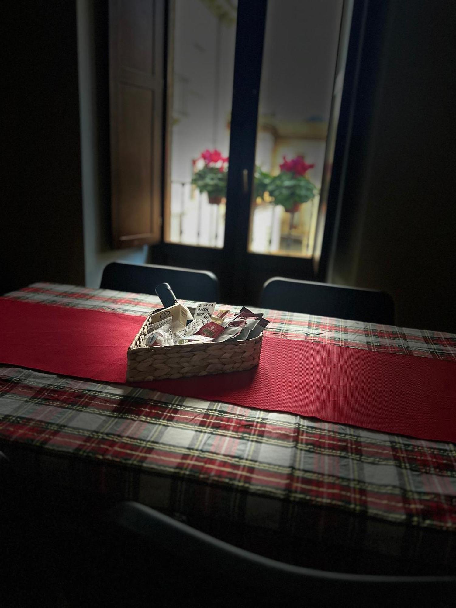 Regina D'Aragona Casa Vacanze Сульмона Экстерьер фото