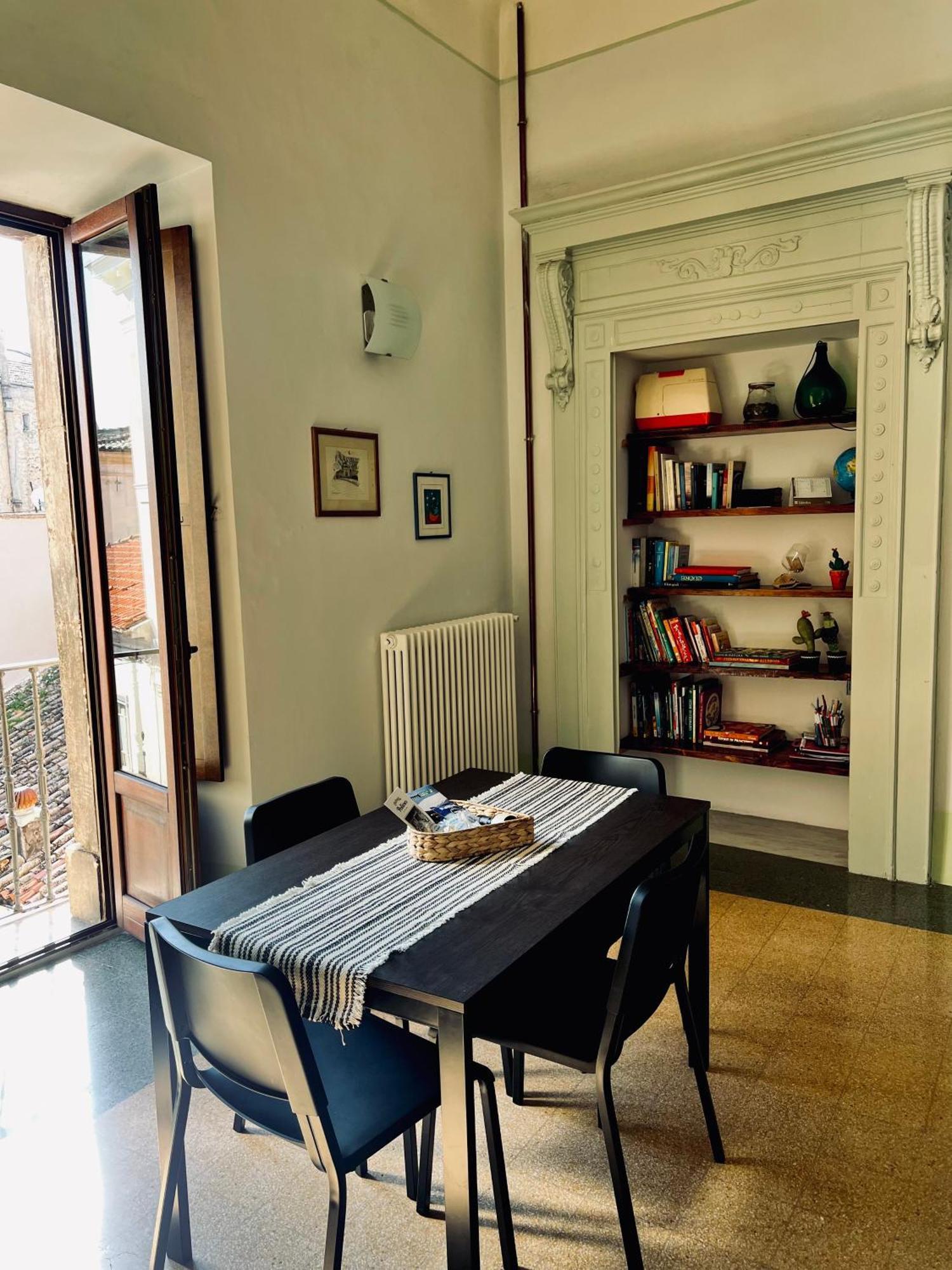 Regina D'Aragona Casa Vacanze Сульмона Экстерьер фото